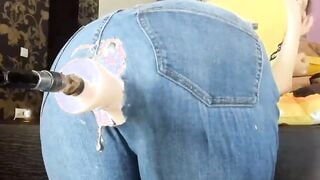 Fuck Machine Creams PAWG MILFs Jeans