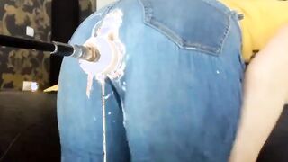 Fuck Machine Creams PAWG MILFs Jeans