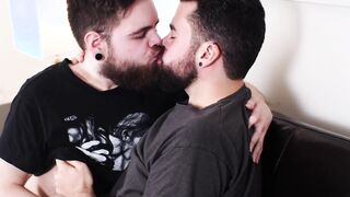 Chubby Tony Rivers and Claudio White tease and hammer raw