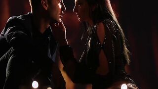 Hottie passionately sucks hard dick before erotic pounding