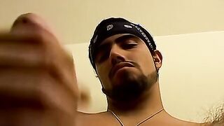 Badass straighty jacks off his cock while looking at the cam