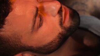 Tatted jock Ian Holms takes loads of Drews hot cum in ass