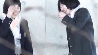 Naughty Japanese schoolgirls squirting piss in public