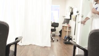Trans cummer bareback anal fucks by her doctor