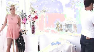 Kate England fucking in the couch with her bubble ass