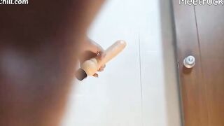 Latina With Big Bubble Ass Needs Some Dick