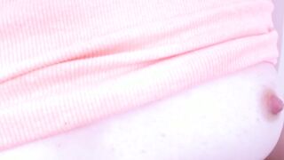 Girl shows skill with hard cock in her face
