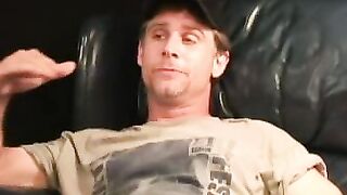 Older gay dude strokes his cock and covers himself with cum
