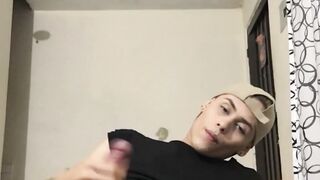 Pretty twink Zalar sprays loads of sticky cum in kinky solo