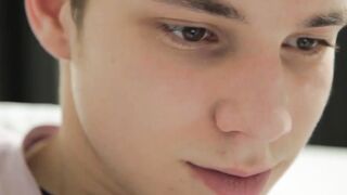 Cute twinks Antony and Igor in sensual bareback fantasy