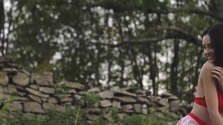 Sade Mare a natural brunette teases men outside
