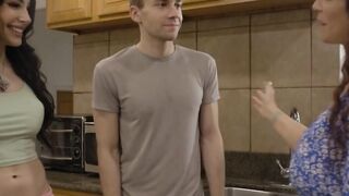 Horny MILF analed by stepsons TS girlfriend