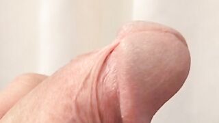 Young latino cumslut jerking off before self facial