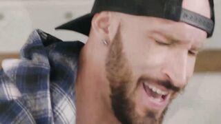 Horny Jock Travis gives blowjob to beef colleague Ryan Bones