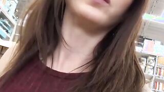 Thin bitch cums hard while getting cunt fucked