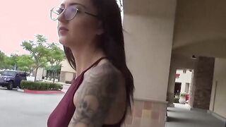 Thin bitch cums hard while getting cunt fucked