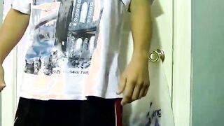 Billy Bob wanks his cock before spraying out a cumload