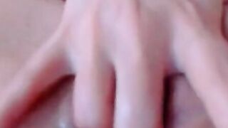 Horny Babe fingers her wet pussy upclose