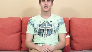 Cute twink is interviewed about his pleasures and then jacks off