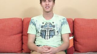 Cute twink is interviewed about his pleasures and then jacks off