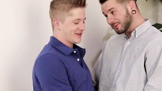 Threesome jock bareback sex party on the office table