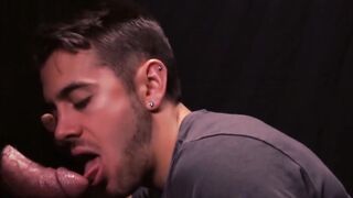 Attractive stepson dicksucking daddy at gloryhole