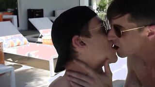 Jack Bailey a horny twink nailed the attractive athlete Taylor Reign
