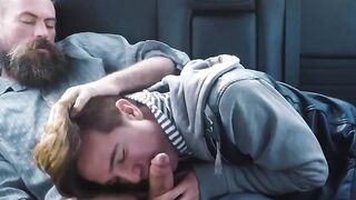 Daddy exposed skewers his stepson from the rear while in the vehicle