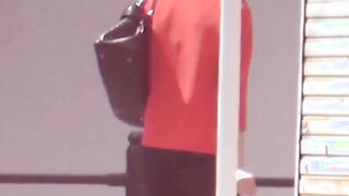 Japanese women can't fight the urge to piss on the streets