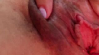 Natural Latin MILF pussy close up masturbation