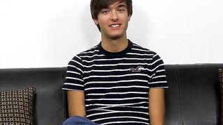 New homo Jayson Steel talked with prior to jacking off
