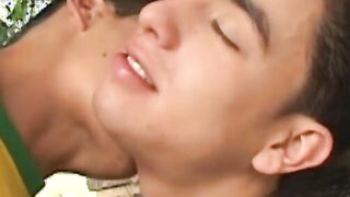 Latino twink raw fucks for facial after blowing dick