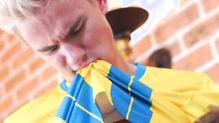 Sexy teen Marcus Paradise fucked bareback by hung buddy