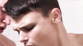 Thin twink without any protection by stepbro under a hot shower