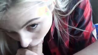 Perfect 19 Year old Girlfriend Fucks yo
