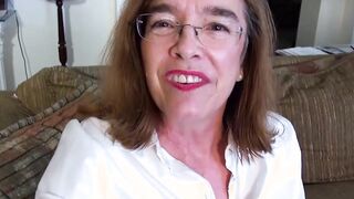 USAWives Hot Mature Ladies Solos with Sex Toys