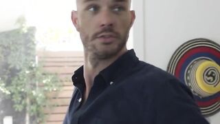 Slut shemale gives her neighbor the time of his life