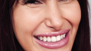 Stunning Latina Mimi Malibu fucked close up