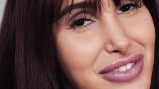 Stunning Latina Mimi Malibu fucked close up