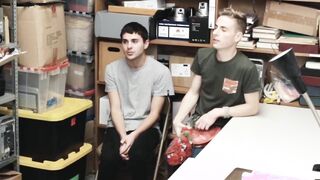 Black security kicks the asses of thieves who try to steal twinks