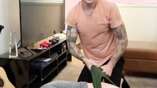 Jocks fighting make them very kinky and moan loudly