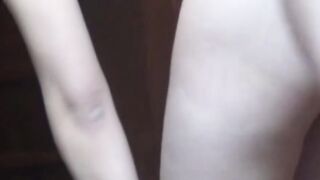 Nude Japanese babes secretly filmed in public bathhouse