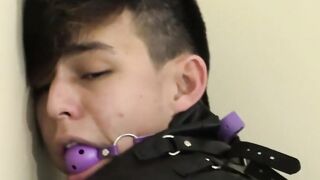 Twink loves raw sex with the gag ball on and whipping