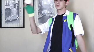 Twinks Michael Klein and Kyle Rhodes bareback doggystyle sex