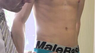 Unimposing twink rides dick before inyourface without any protection doggystyle