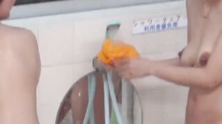 Japanese cuties waste time and pee while washing together