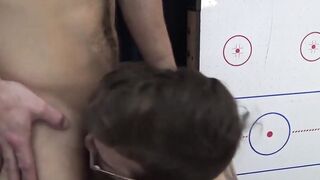 Charming female to male mounted on dick and railed in the wake of sucking