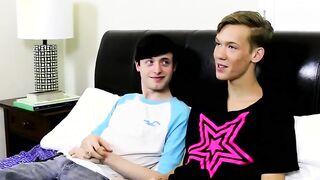 Twinks tight opening is screwed without any protection and takes astounding burdens