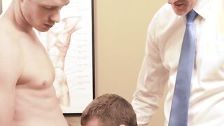 Hardcore fun size fuck train bareback threesome pounding