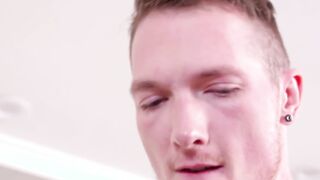 Interracial bareback sex with Jackson Cooper and David Rose